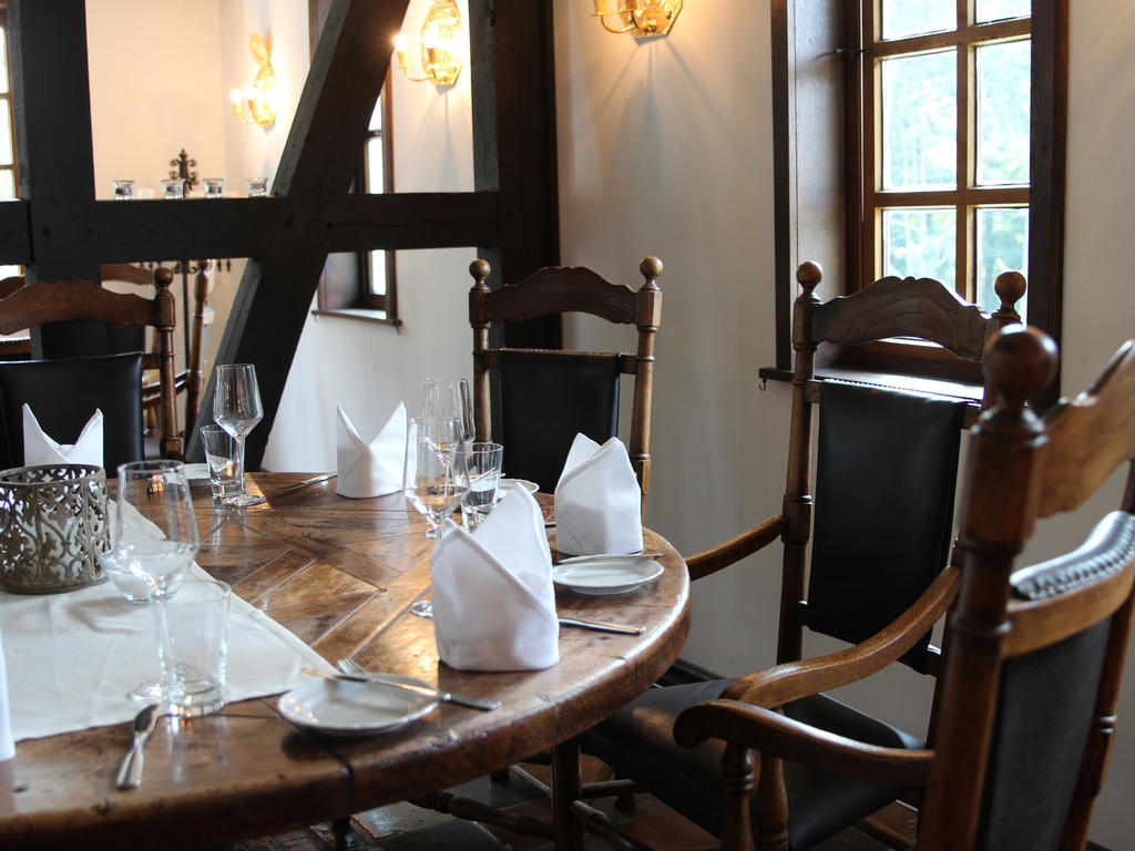 Hotel & Restaurant Gut Hungenbach Kürten エクステリア 写真